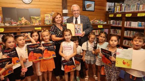 Şadi Özdemir kütüphanede çocuklarla buluştu!
