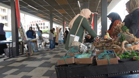 Bursa'da maharetli eller çarşısı açıldı!