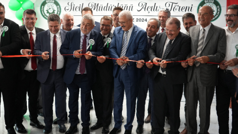 Yenilenen  Bursa Esnaf ve Sanatkarlar Odaları Birliği'nin Sicil Müdürlüğü hizmete açıldı