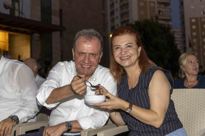 Seçer: "Mersin, Türkiye’nin kardeşlik kentidir"
