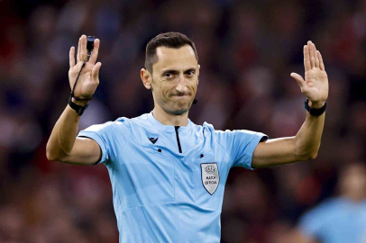 Fenerbahçe’nin rövanş maçında İspanyol hakem Istvan Kovacs düdük çalacak
