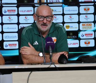 Francois Ciccolini: “Zamanla yarışmacı bir takım kuracağız”
