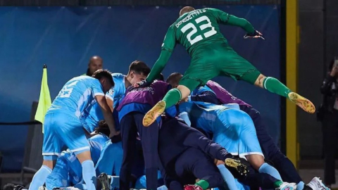 20 yıl sonra kazandılar! Tarih yazıldı