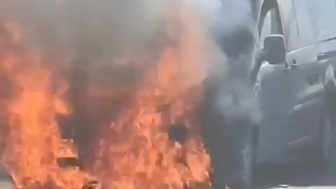 Bursa’da cayır cayır yandı