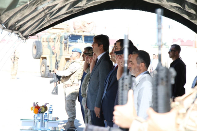 Sınır ötesine gidecek güvenlik korucuları için uğurlama töreni
