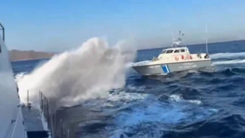 Yunanistan ateşle oynuyor