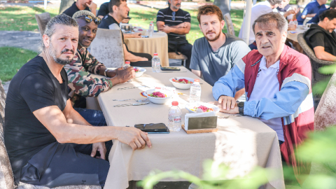 Şenol Güneş, eski öğrencileriyle bir araya geldi