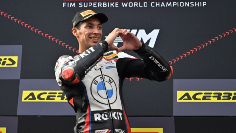 Toprak Razgatlıoğlu dünya şampiyonu oldu! İspanya’da tarih yazdı!