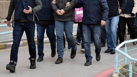 Bursa FETÖ operasyonu! 8 gözaltı