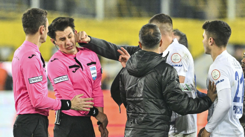 Hakeme saldırmıştı! İşte cezası...