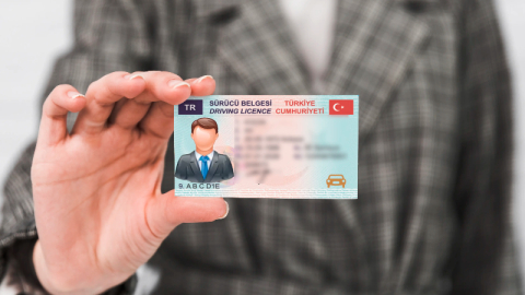 Bakan duyurdu! Ehliyet için o müjde...