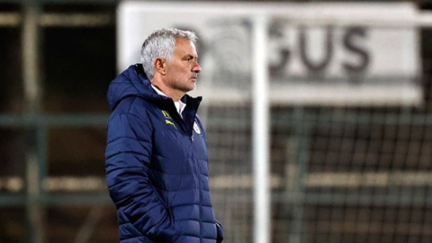 Mourinho sil baştan