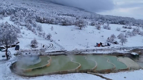 Buzların arasında sıcacık şifa!
