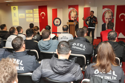 Bursa'da güvenliklere 'KAAN' eğitimi