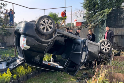 Bursa'da kontrolden çıkan araç tarlaya uçtu!