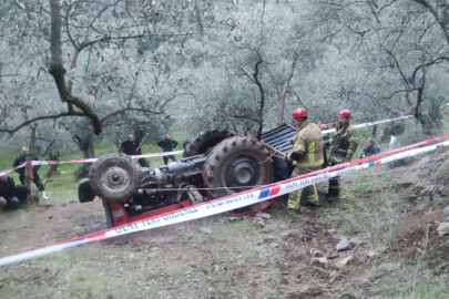 Devrilen traktörün altında kalan yaşlı adam hayatını kaybetti