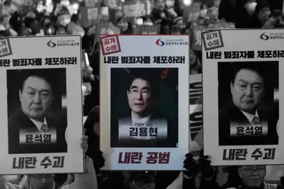 Güney Kore karıştı: Devlet Başkanlığı ofisine baskın yapıldı!