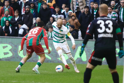 Bursaspor'dan sessiz kapanış! İlk yarıyı namağlup kapadı