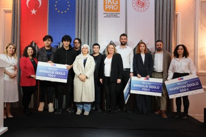 'Artırılmış gerçeklik, artırılmış beceriler, yeni insan' ile gelecek konuşuldu