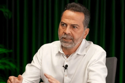 Eski AKUT Başkanı Nasuh Mahruki hakim karşısında