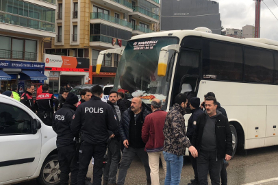 Galatasaray ve Göztepe taraftarları Bursa'da birbirine girdi!