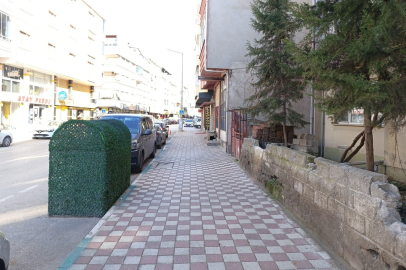 Karacabey’de kaldırım işgalleri son buldu