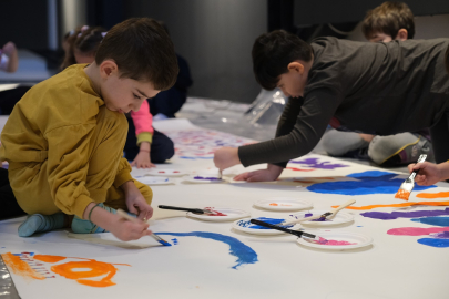 Nilüfer'de  çocuklar kolektif sanat üretimini öğreniyor