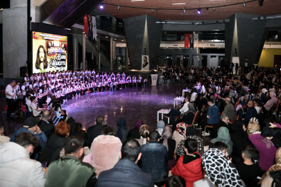 Barış Manço Osmangazi’de muhteşem konserle anıldı