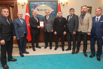Dünya Türk Birliği'nden Bursa Valisi Ayyıldız'a ziyaret