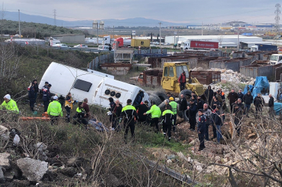 9 kişinin yaralandığı kazada tır şoförü gözaltına alındı
