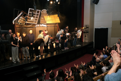 Dünya Tiyatro Günü’nde prömiyer heyecanı