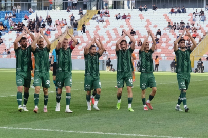 Bursaspor, Adanaspor’u 6-0 mağlup etti