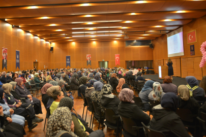 Bursa Büyükşehir'den erken teşhis semineri