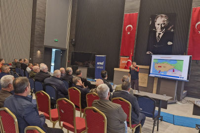 Karacabey’de muhtarlara “Temel Afet Bilinci” eğitimi