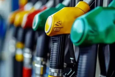 Benzin ya da motorinde indirim var mı?