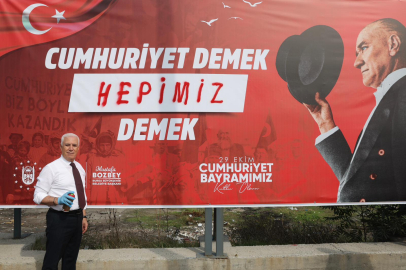 Bursa'da “Cumhuriyet demek ...”kampanyasına büyük ilgi