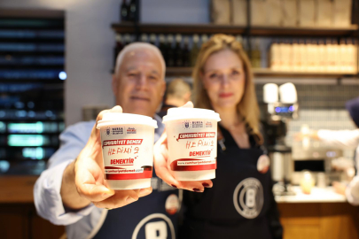 Başkan Bozbey’den Bursalılara Cumhuriyet kahvesi