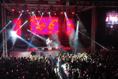 Buray’la Yıldırım’da Cumhuriyet Coşkusu