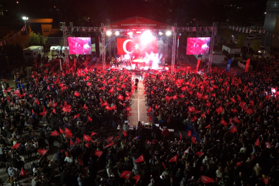 Yıldırım’da Cumhuriyet’in 102. yılı coşkuyla kutlandı