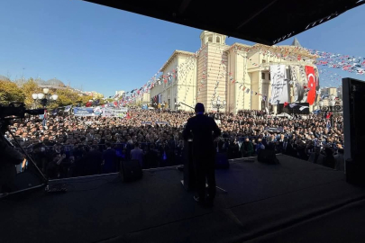Anahtar Parti 1 yaşında: 30 bin kişiyle tarihi kutlama