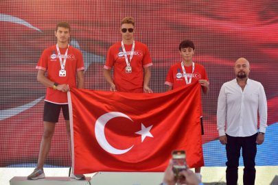 Muhammed Emir Kurtulan’dan Avrupa’da altın yağmuru