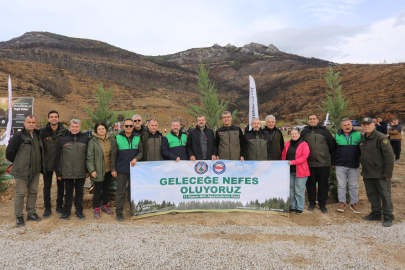 Gürsu'da binlerce fidan toprakla buluştu