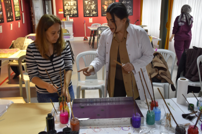 Karacabey’de ebru kursuna yoğun ilgi