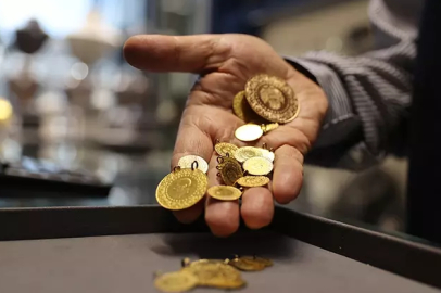 Altın haftaya düşüşle başladı