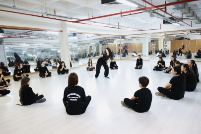 Geleceğin dansçıları Osmangazi'de yetişiyor