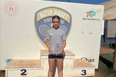 Osmangazili tenisçi Irmak Özdemir’den şampiyonluk zaferi