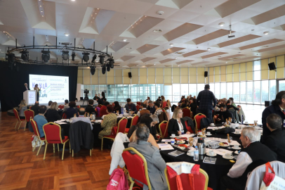 Bursa’da Karagöz Festivali coşkusu çalıştayla taçlandı