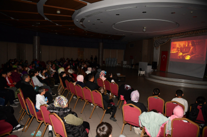 Bursalılar Naim Süleymanoğlu’nu sinema perdesinde andı