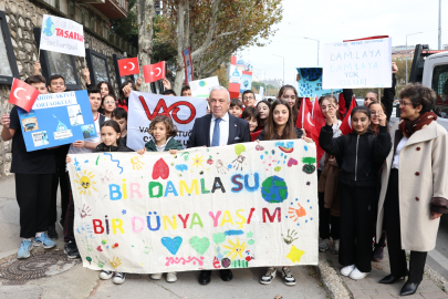 Nilüfer’de çocuklar, haklarını ve geleceği meydanlarda kutladı