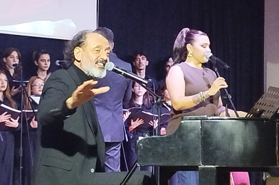 Milletvekili Yücel Arzen Hacıoğulları performansıyla büyüledi